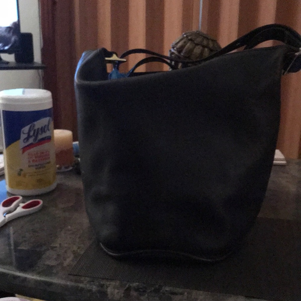black bucket coach bag